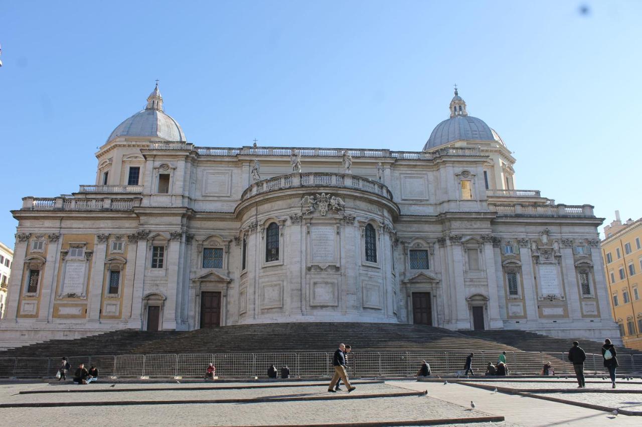 Room With Independent Entrance - Termini/Aquarium Roma Exterior foto